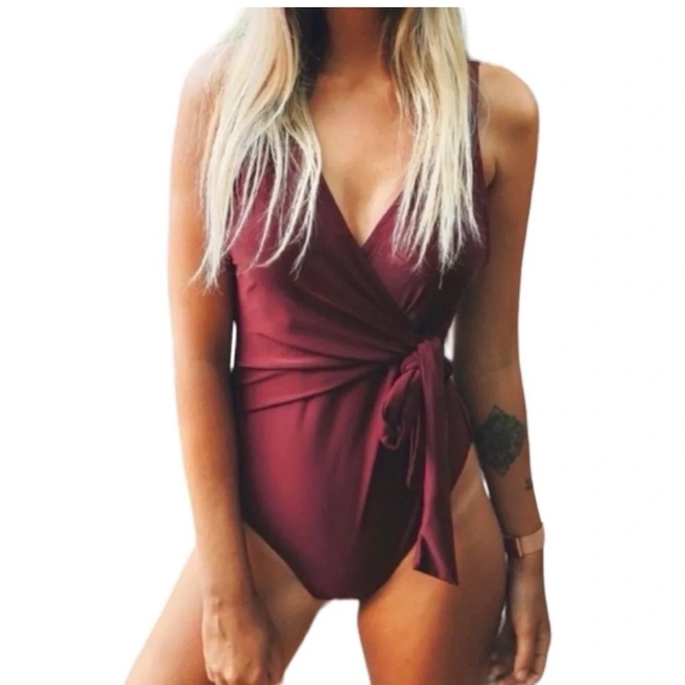NWT Cupshe One Piece Swimsuit Wrap Side Tie Bathing Suit Size Large Burgundy - Picture 2 of 11